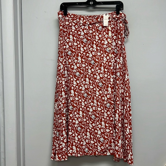 NWT Talbots Floral Faux Wrap Tie Waist Skirt Size 12 - Picture 1 of 7